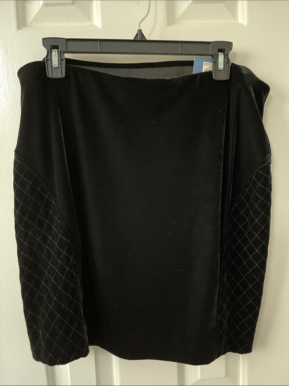 Black velvet stretch skirt